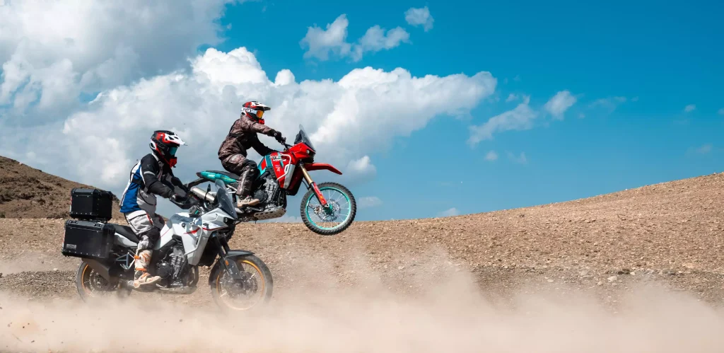 KOVE 800X TOURING E5+ & 800X Rally